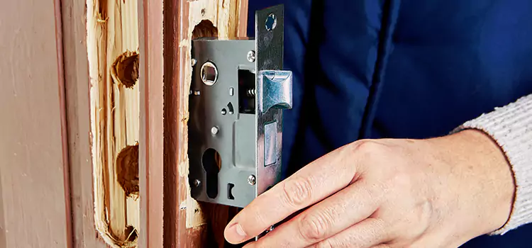 Garage Door Lock Replacement New Smyrna Beach